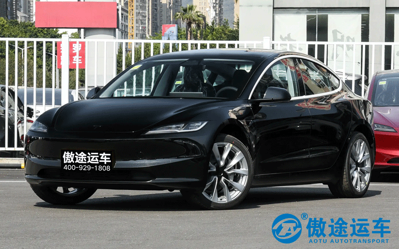 特斯拉Model3-1.png