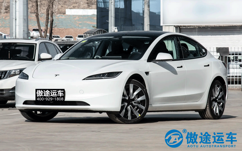 特斯拉Model3-2.png