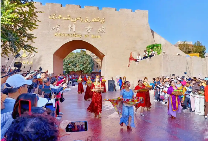 新疆6-8月暑假旅游攻略