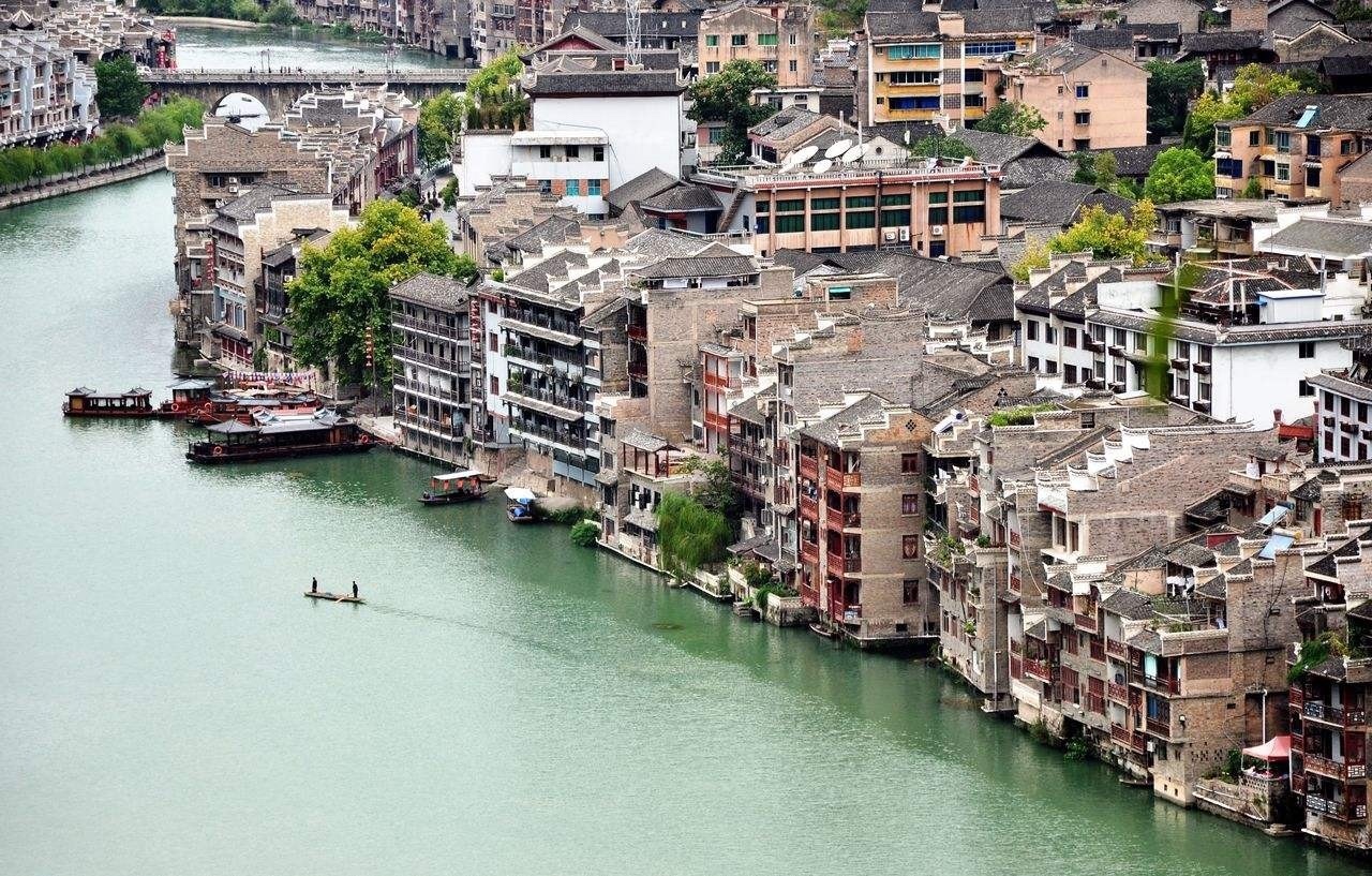 五一贵州出行｜不想自驾？ 华月运车帮你轻松解锁黔境美景